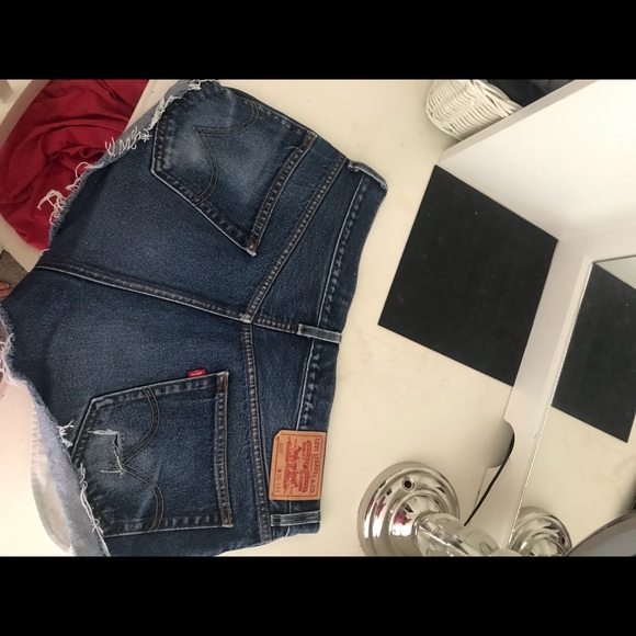 Levi’s Vintage Shorts - Picture 5 of 5